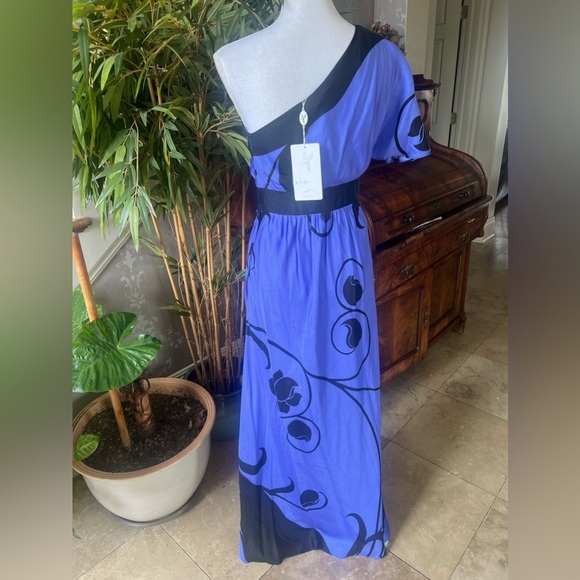 TIBI ladies NWT 100% silk one shoulder dress. Size 4. Zipper on side gor… - Picture 7 of 16